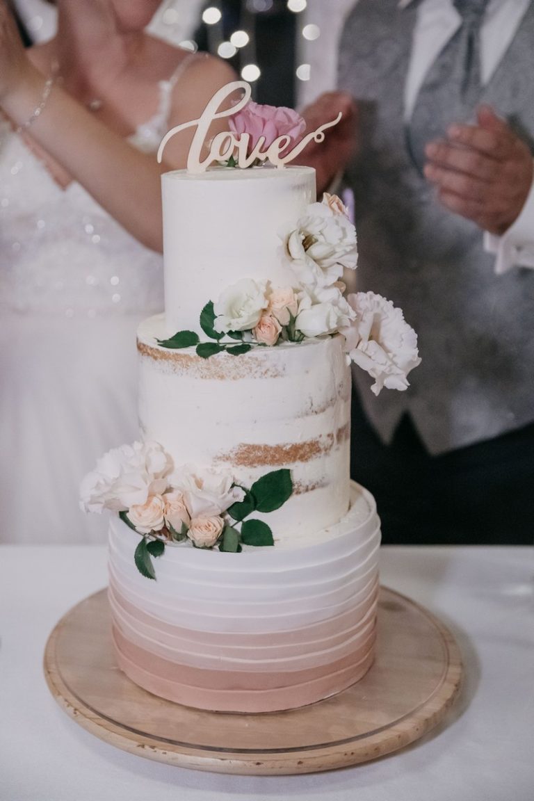menyasszony, vőlegény, esküvői torta
